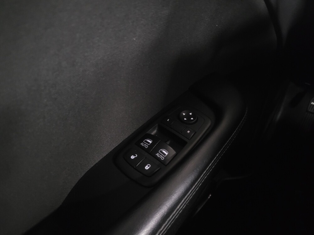 2017 Dodge Challenger in Knoxville, TN 37923 - 18121211 27