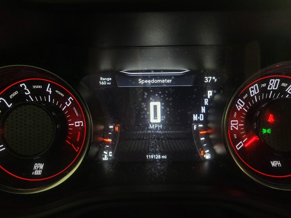 2017 Dodge Challenger in Knoxville, TN 37923 - 18121211 23