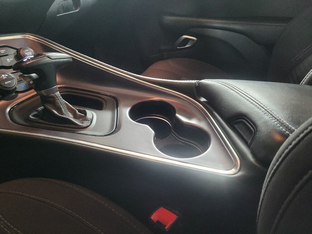 2017 Dodge Challenger in Knoxville, TN 37923 - 18121211 26