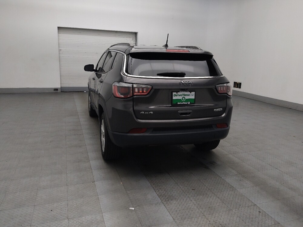 2019 Jeep Compass in Morrow, GA 30260 - 18121212 5