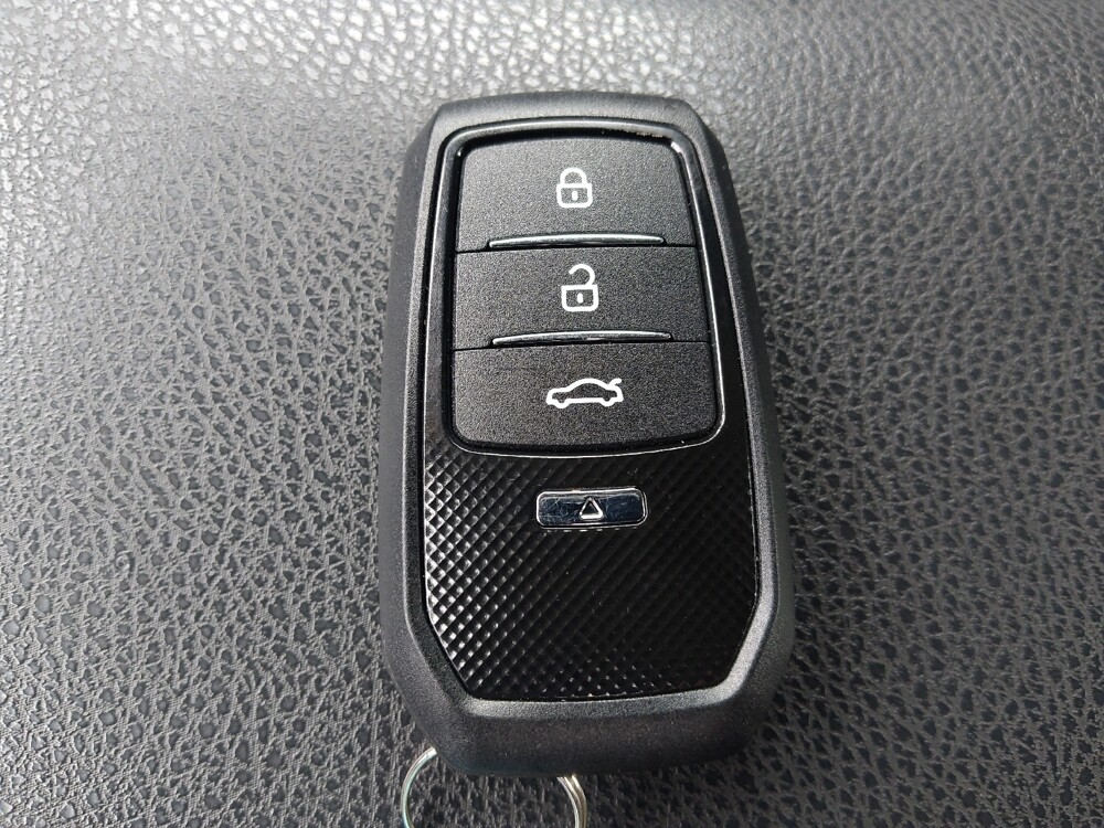 2022 Toyota Camry in Morrow, GA 30260 - 18121215 32