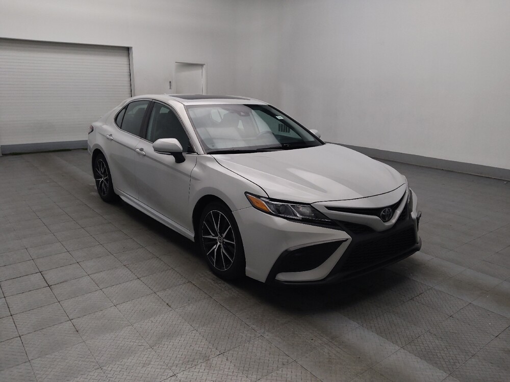 2022 Toyota Camry in Morrow, GA 30260 - 18121215 13
