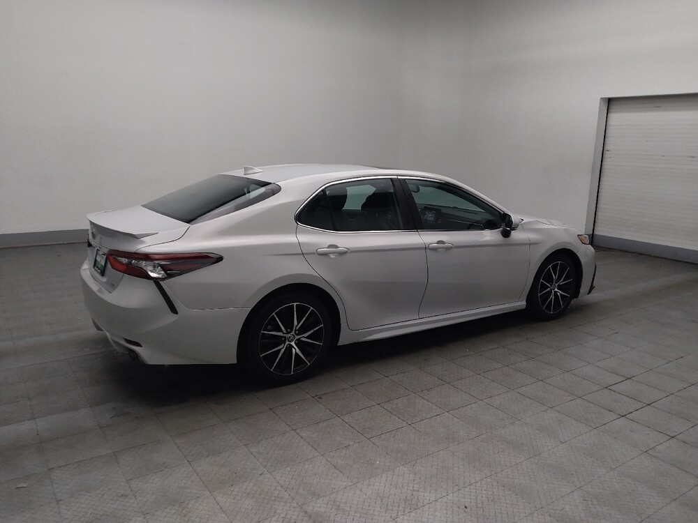 2022 Toyota Camry in Morrow, GA 30260 - 18121215 10