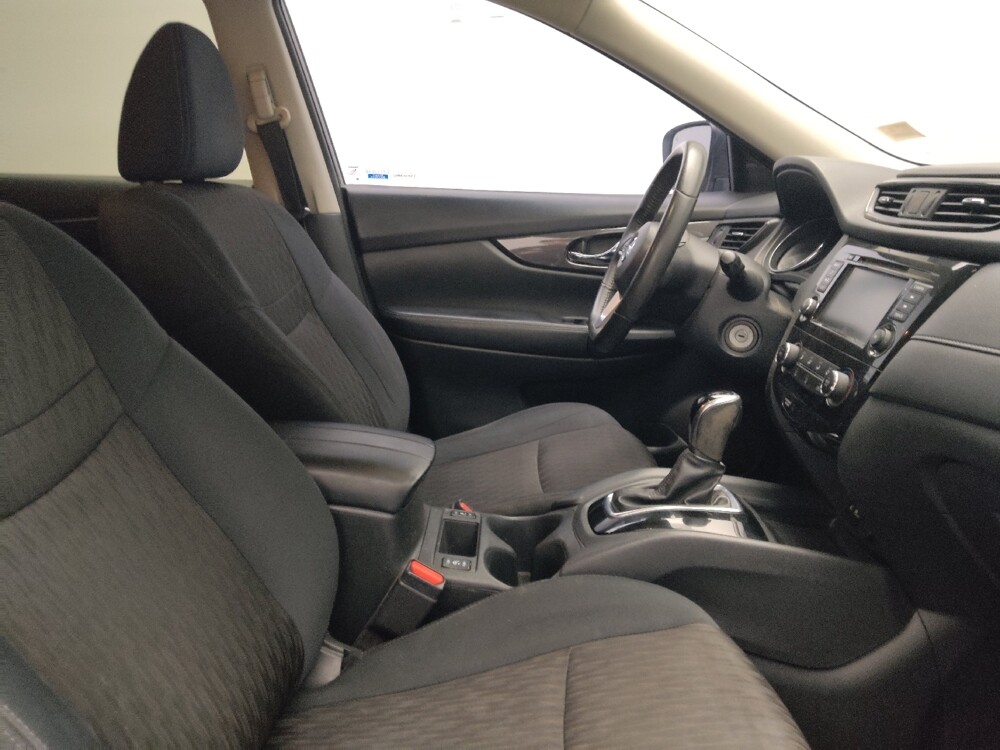 2019 Nissan Rogue in Fort Worth, TX 76116 - 18121219 21