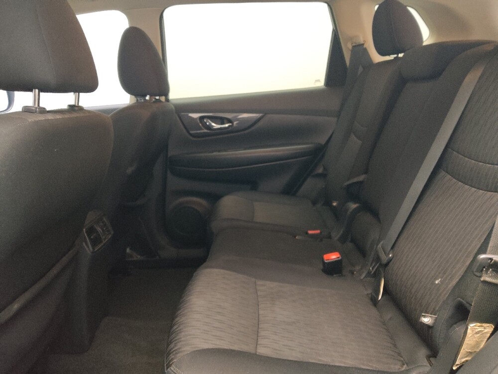 2019 Nissan Rogue in Fort Worth, TX 76116 - 18121219 18