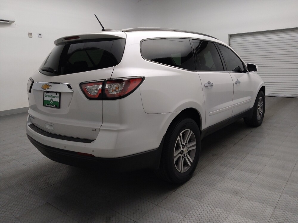 2017 Chevrolet Traverse in Tulsa, OK 74145 - 18121225 9