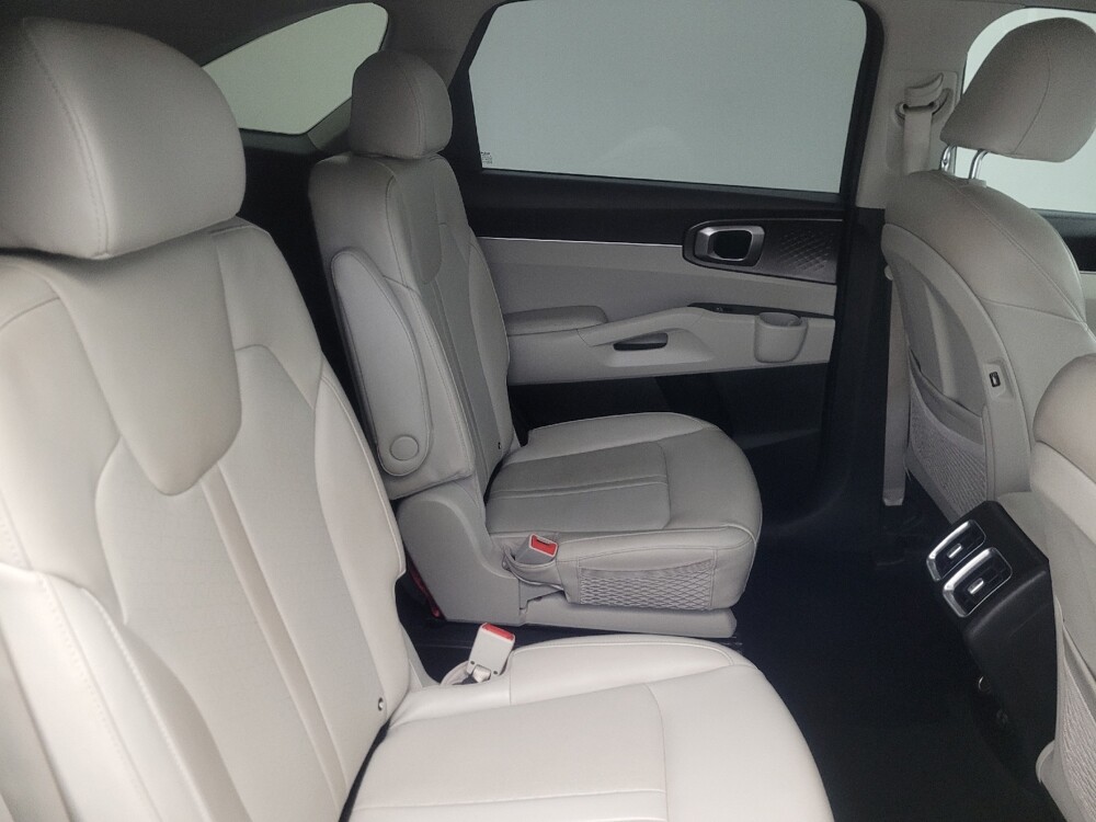 2023 Kia Sorento in Phoenix, AZ 85022 - 18121227 19