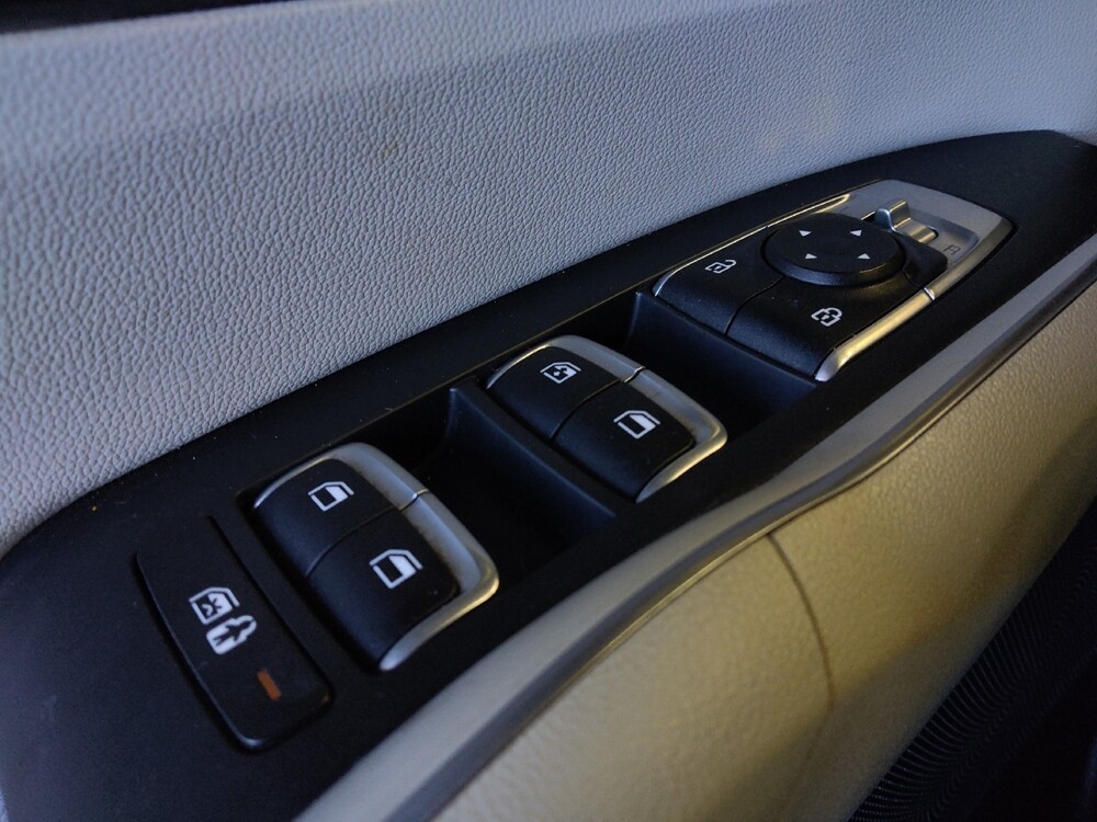 2023 Kia Sorento in Phoenix, AZ 85022 - 18121227 27