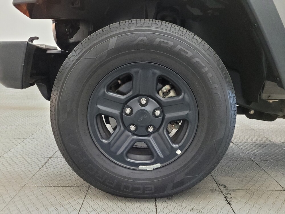 2018 Jeep Wrangler in Phoenix, AZ 85022 - 18121228 31