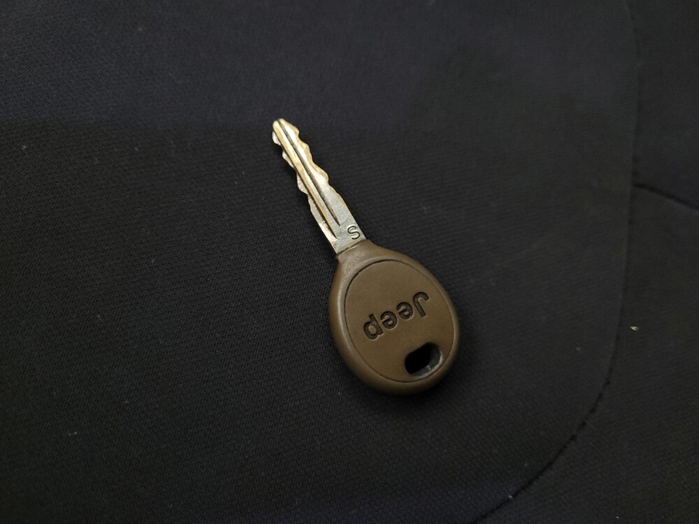 2018 Jeep Wrangler in Phoenix, AZ 85022 - 18121228 32