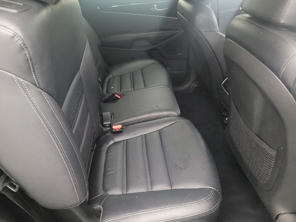 2019 Kia Sorento in Fort Myers, FL 33907 - 18121230 19