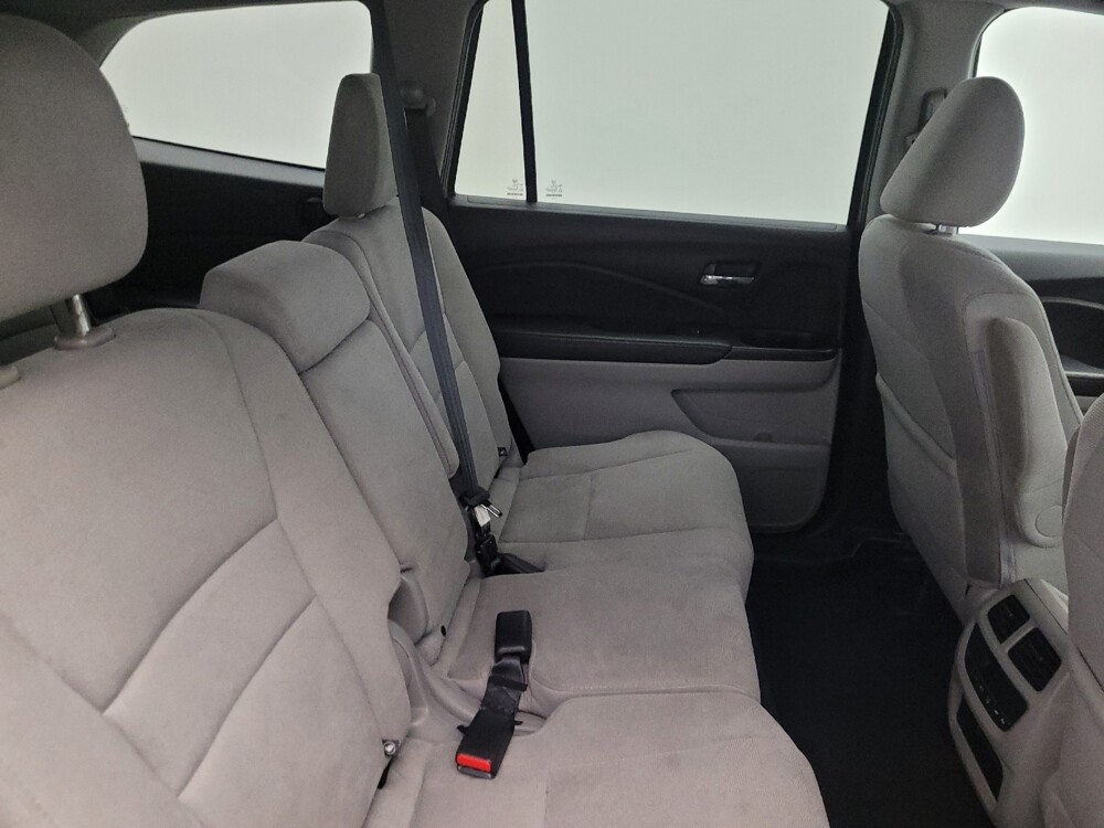 2020 Honda Pilot in Glendale, AZ 85301 - 18121233 19