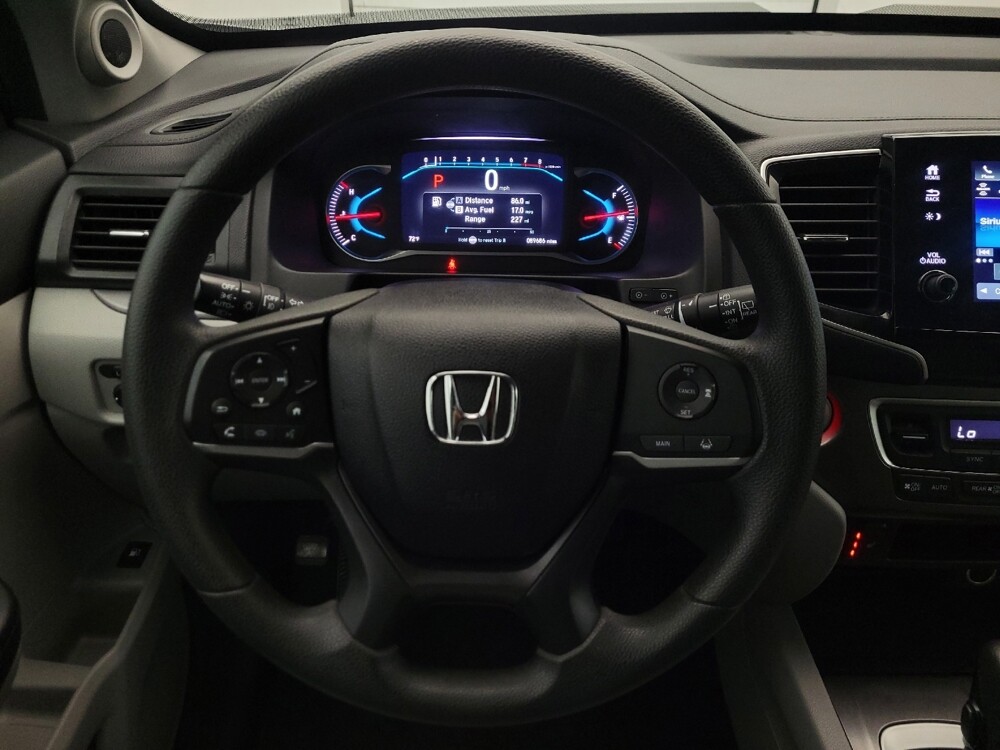 2020 Honda Pilot in Glendale, AZ 85301 - 18121233 22