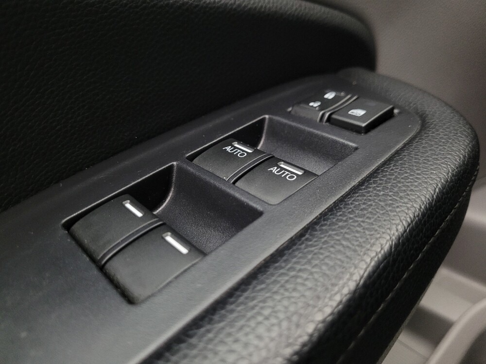 2020 Honda Pilot in Glendale, AZ 85301 - 18121233 27