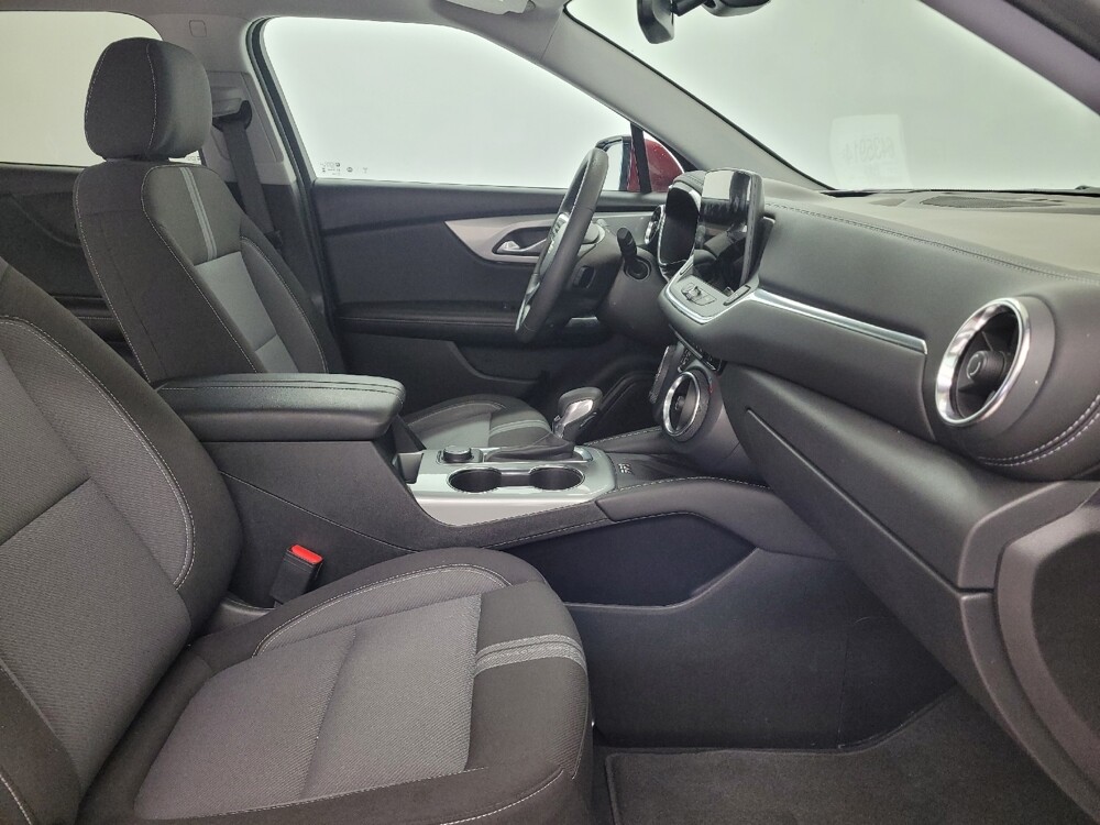 2024 Chevrolet Blazer in St. Louis, MO 63125 - 18121240 21