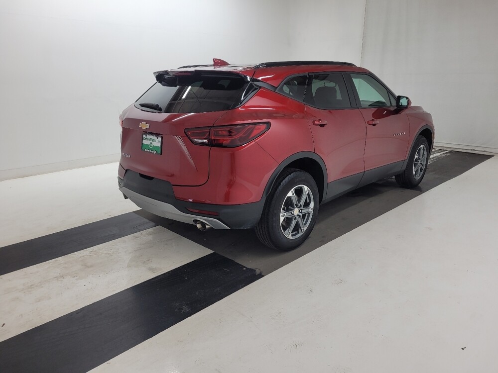 2024 Chevrolet Blazer in St. Louis, MO 63125 - 18121240 9