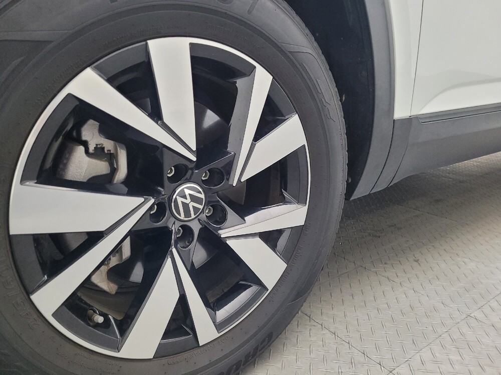 2021 Volkswagen Atlas in Ocala, FL 34471 - 18121241 31