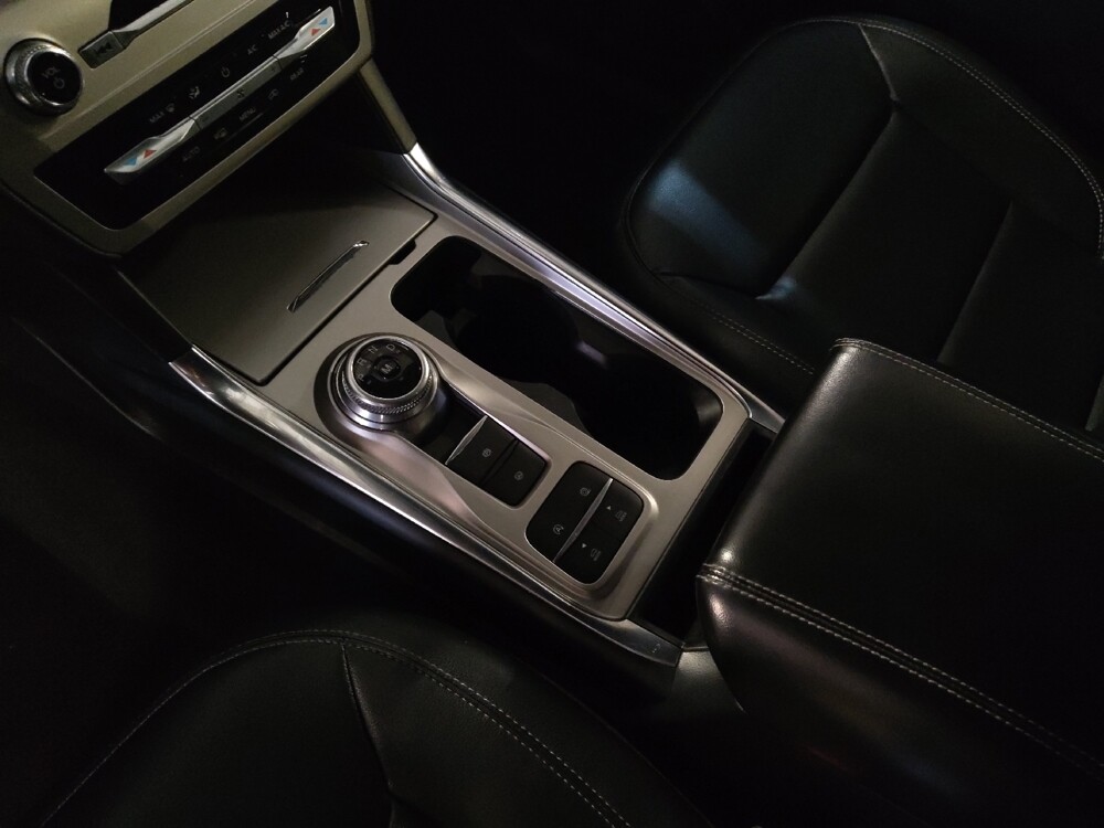 2020 Ford Explorer in Savannah, GA 31419 - 18121248 26