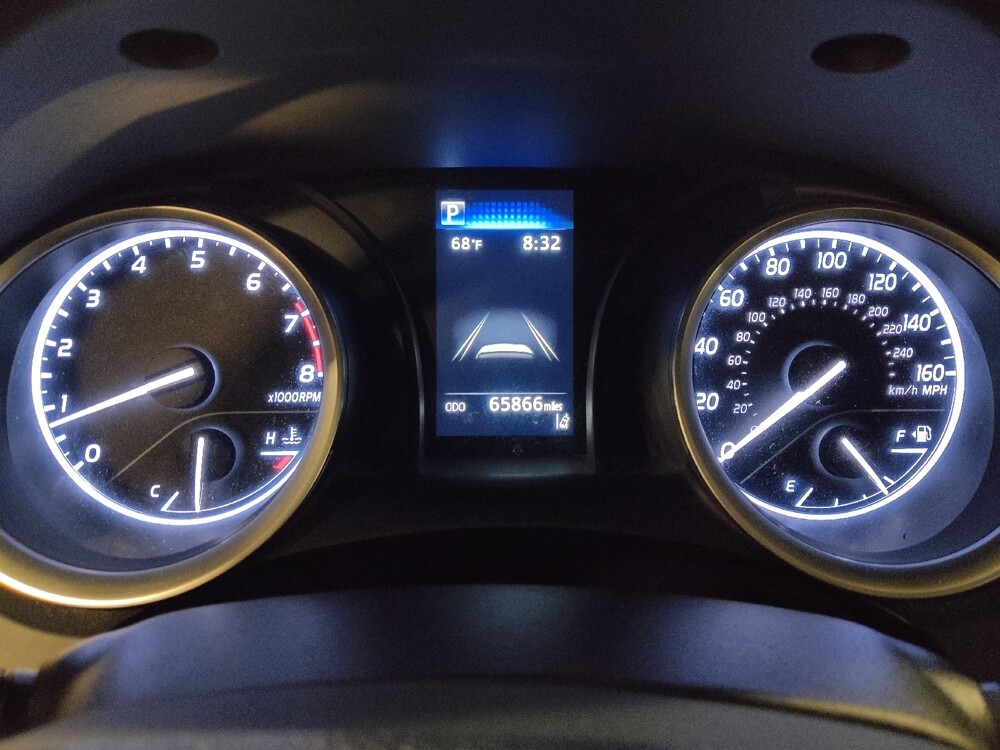 2021 Toyota Camry in Savannah, GA 31419 - 18121250 23