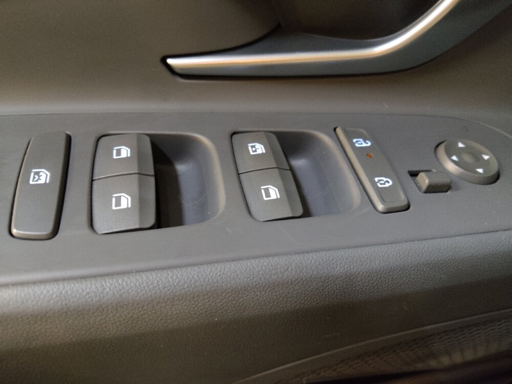 2024 Hyundai Elantra in Raleigh, NC 27604 - 18121253 27