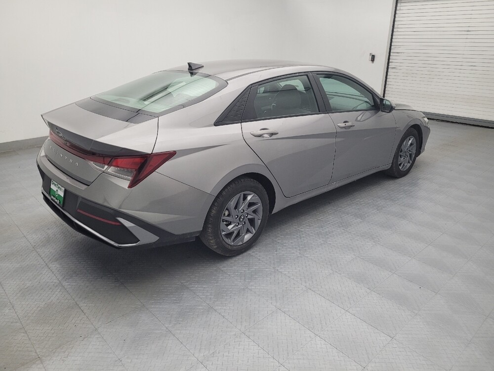 2024 Hyundai Elantra in Raleigh, NC 27604 - 18121253 10