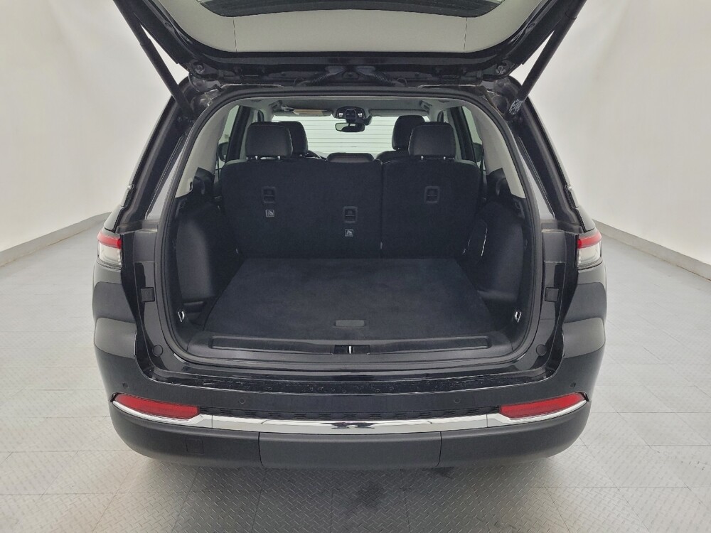 2023 Jeep Grand Cherokee in Columbia, SC 29210 - 18121262 29