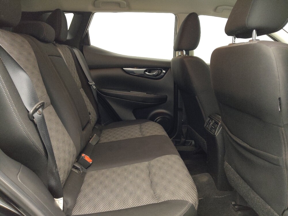 2018 Nissan Rogue Sport in Albuquerque, NM 87113 - 18121266 19