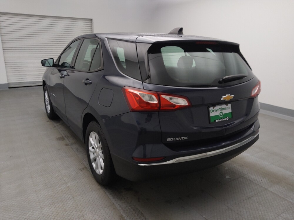 2018 Chevrolet Equinox in Lakewood, CO 80215 - 18121270 5