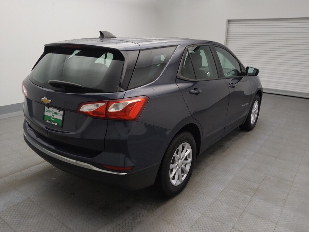 2018 Chevrolet Equinox in Lakewood, CO 80215 - 18121270 9