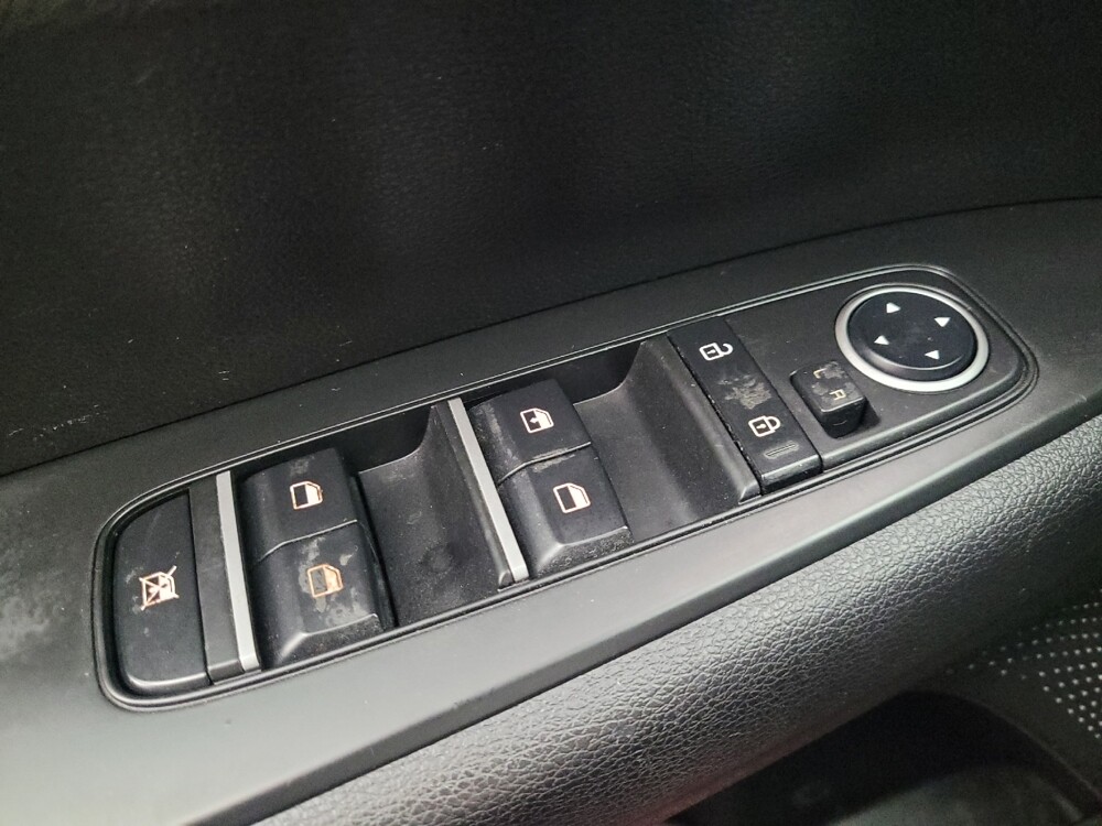 2023 Kia Forte in Memphis, TN 38128 - 18121271 27