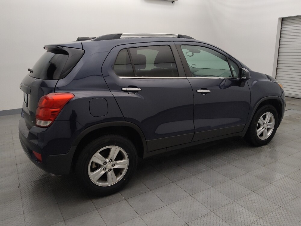 2018 Chevrolet Trax in Houston, TX 77060 - 18121276 10