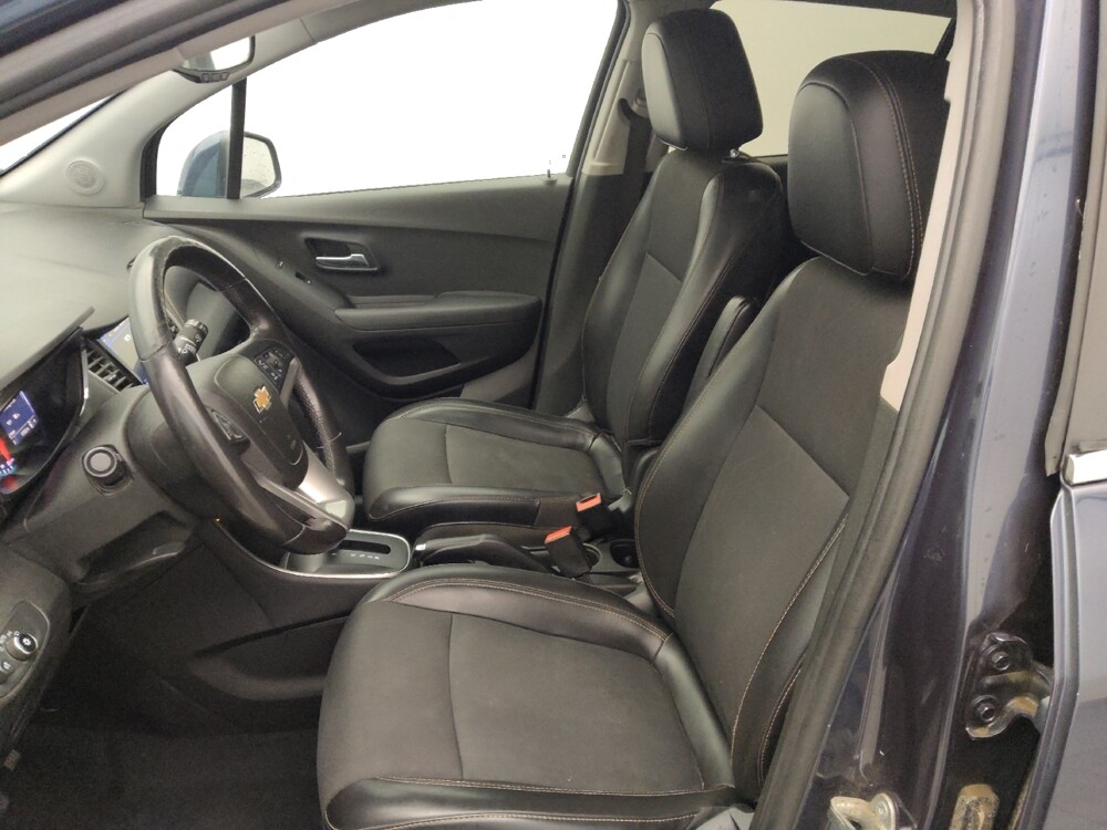 2018 Chevrolet Trax in Houston, TX 77060 - 18121276 17