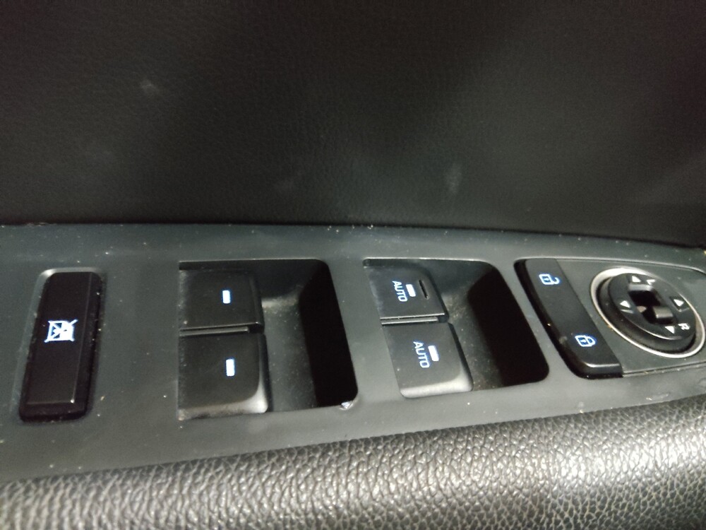 2018 Hyundai Sonata in Charlotte, NC 28273 - 18121286 27