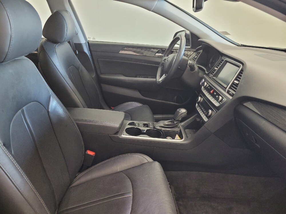 2018 Hyundai Sonata in Charlotte, NC 28273 - 18121286 21