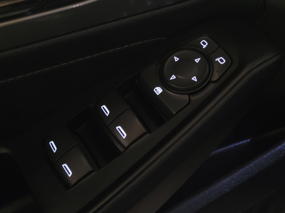 2019 Chevrolet Traverse in Bradenton, FL 34207 - 18121287 27