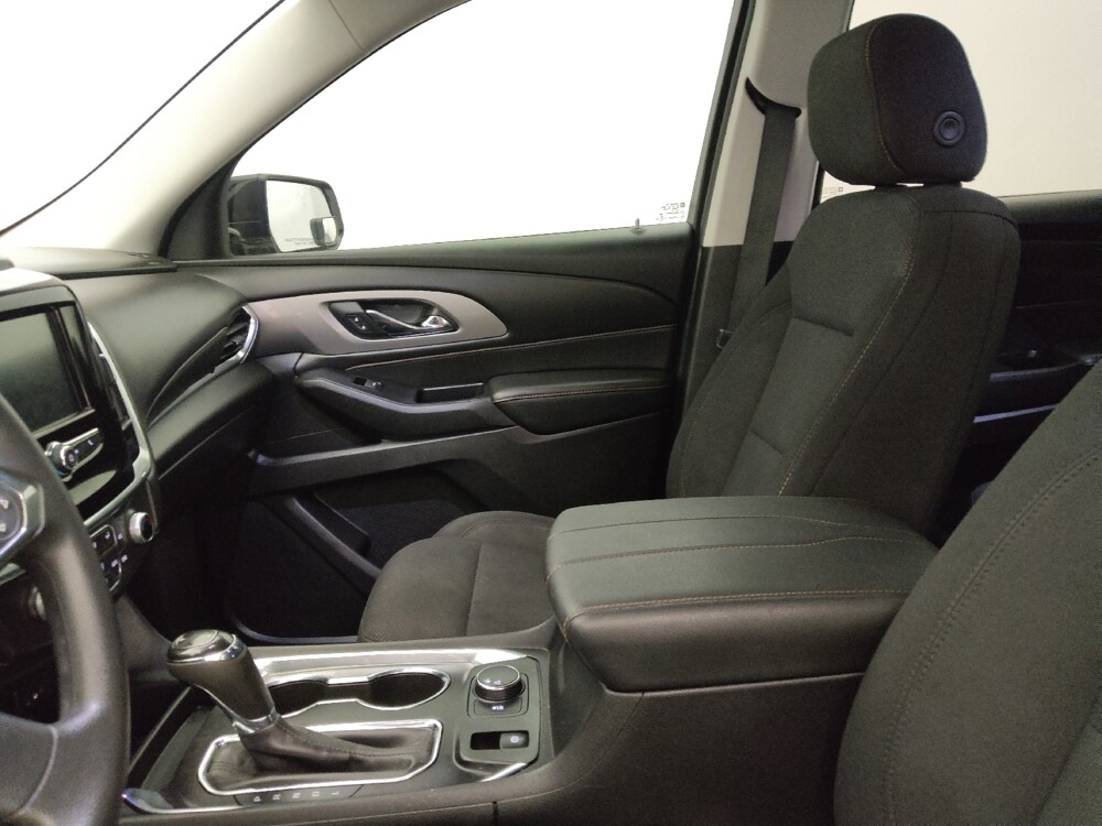 2019 Chevrolet Traverse in Bradenton, FL 34207 - 18121287 17