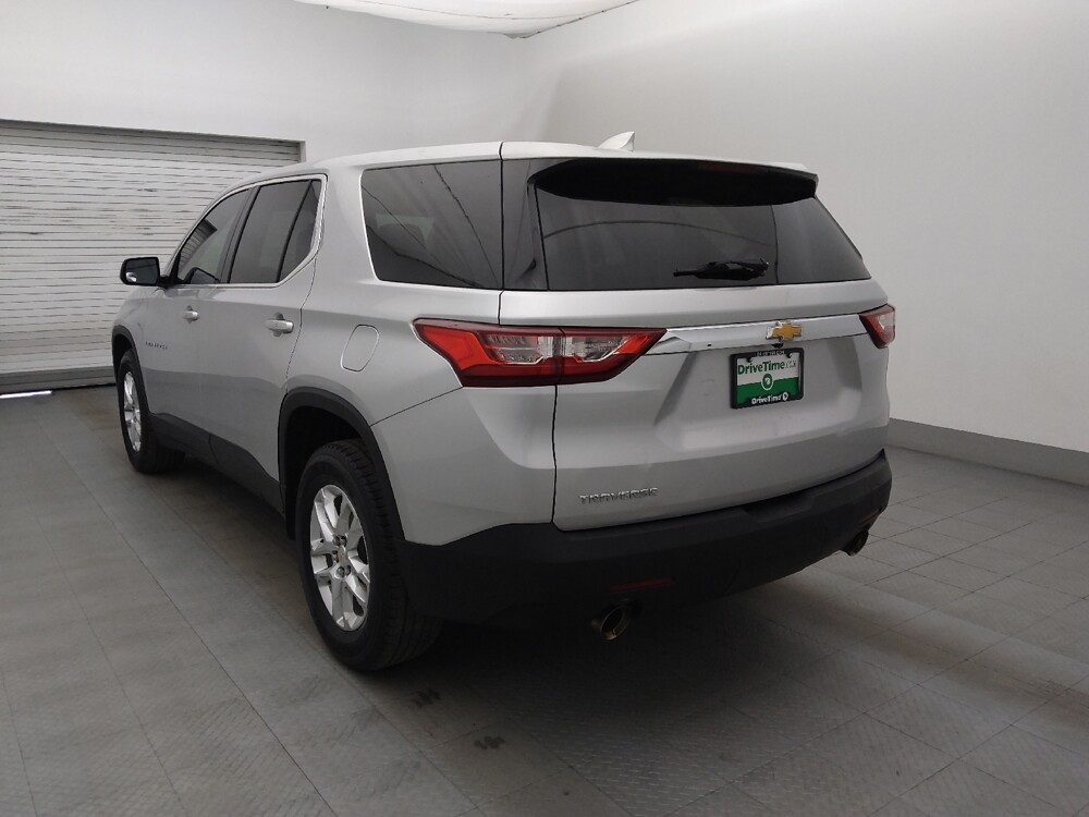 2019 Chevrolet Traverse in Bradenton, FL 34207 - 18121287 5