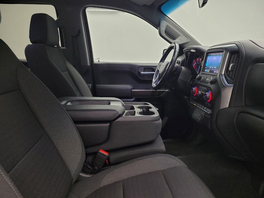 2021 Chevrolet Silverado 1500 in Louisville, KY 40258 - 18121290 21