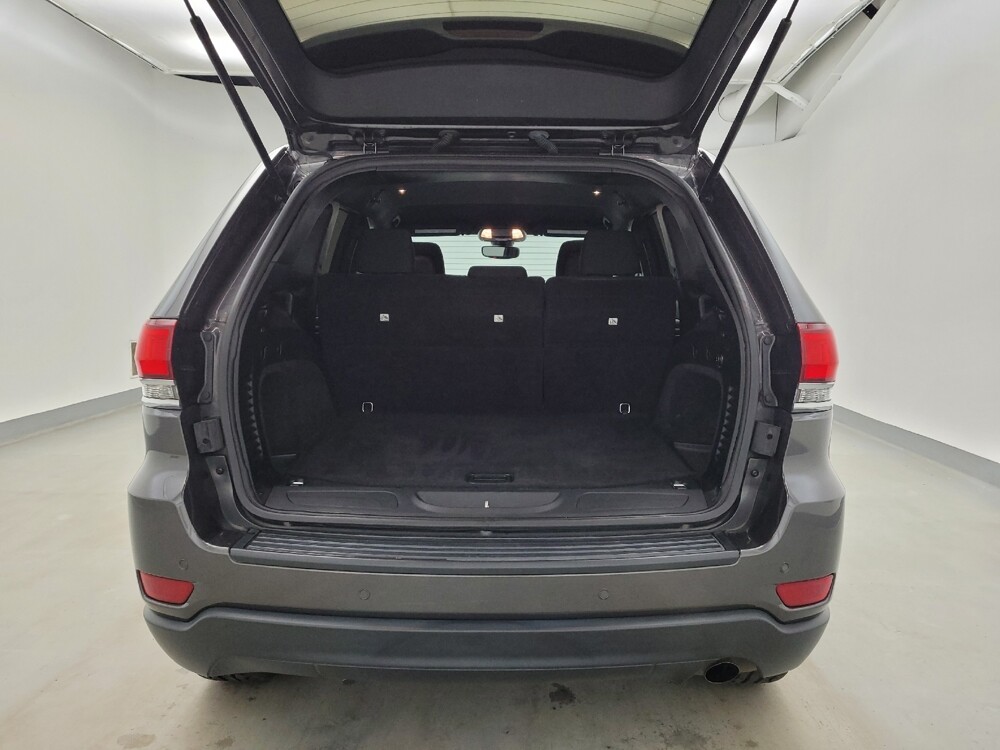 2020 Jeep Grand Cherokee in Louisville, KY 40258 - 18121292 29