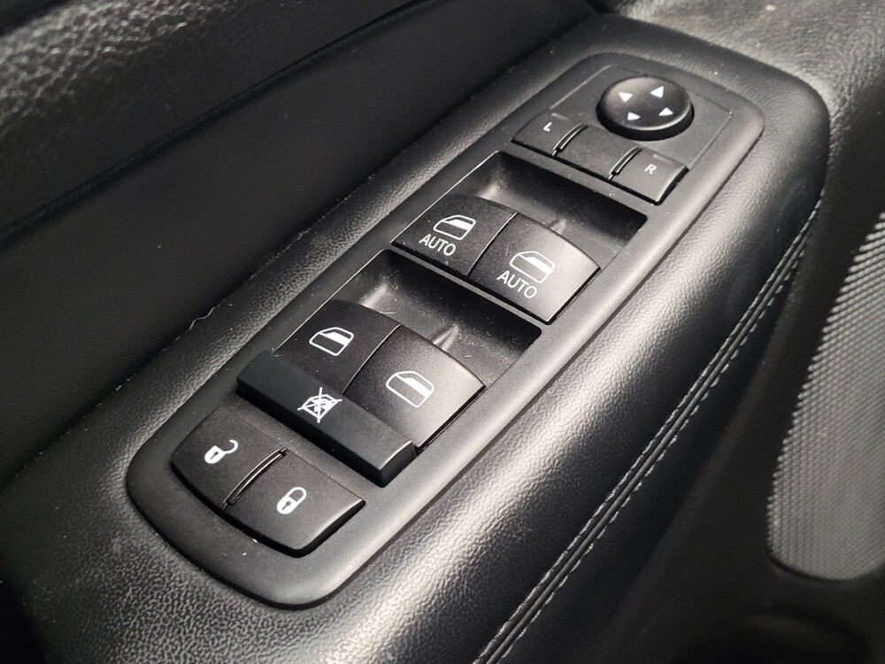 2020 Jeep Grand Cherokee in Louisville, KY 40258 - 18121292 27