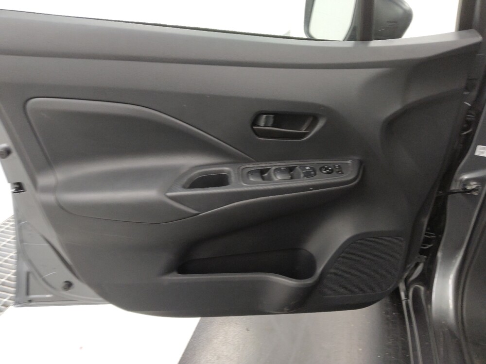 2024 Nissan Versa in St. Louis, MO 63136 - 18121293 27