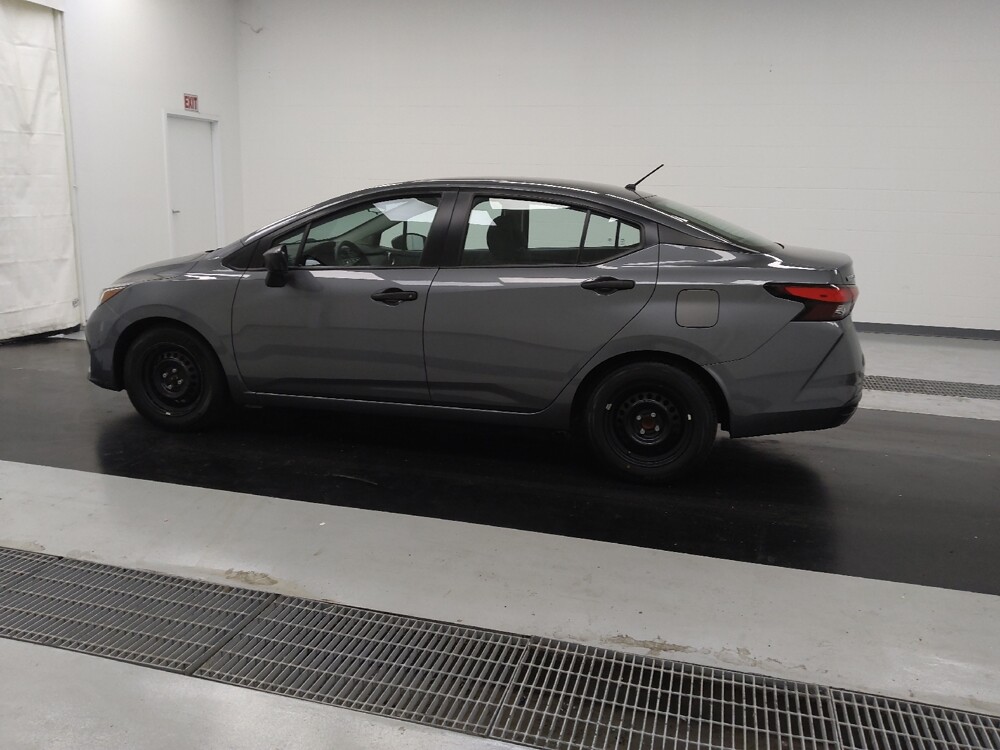 2024 Nissan Versa in St. Louis, MO 63136 - 18121293 3