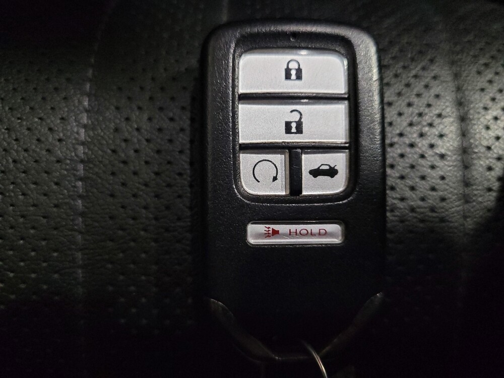 2018 Honda Accord in Pittsburgh, PA 15236 - 18121298 32