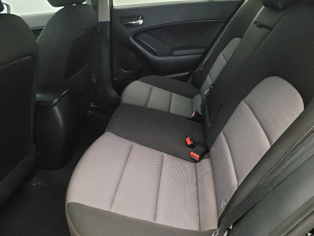 2016 Kia Forte in Laurel, MD 20724 - 18121300 18