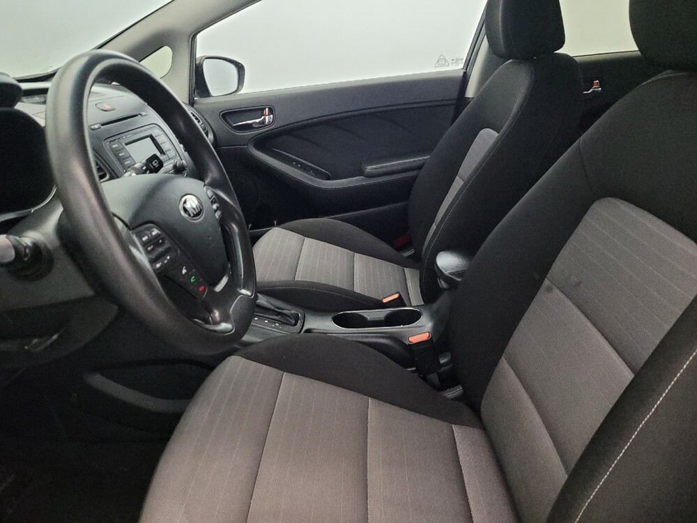 2016 Kia Forte in Laurel, MD 20724 - 18121300 17