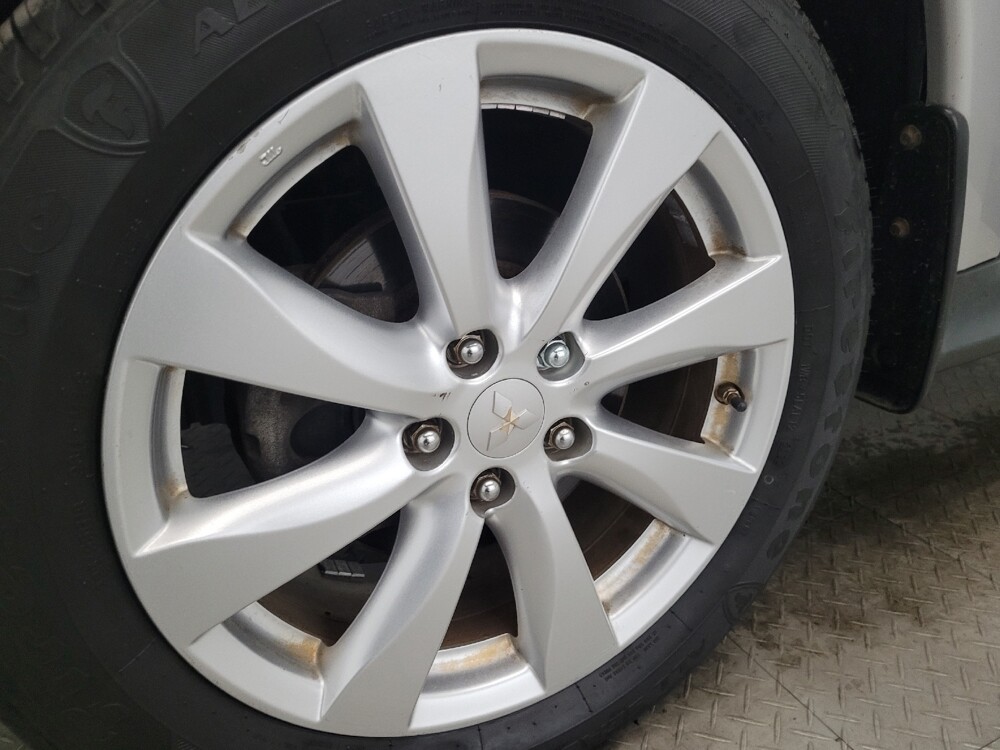 2015 Mitsubishi Outlander Sport in Pittsburgh, PA 15236 - 18121301 31