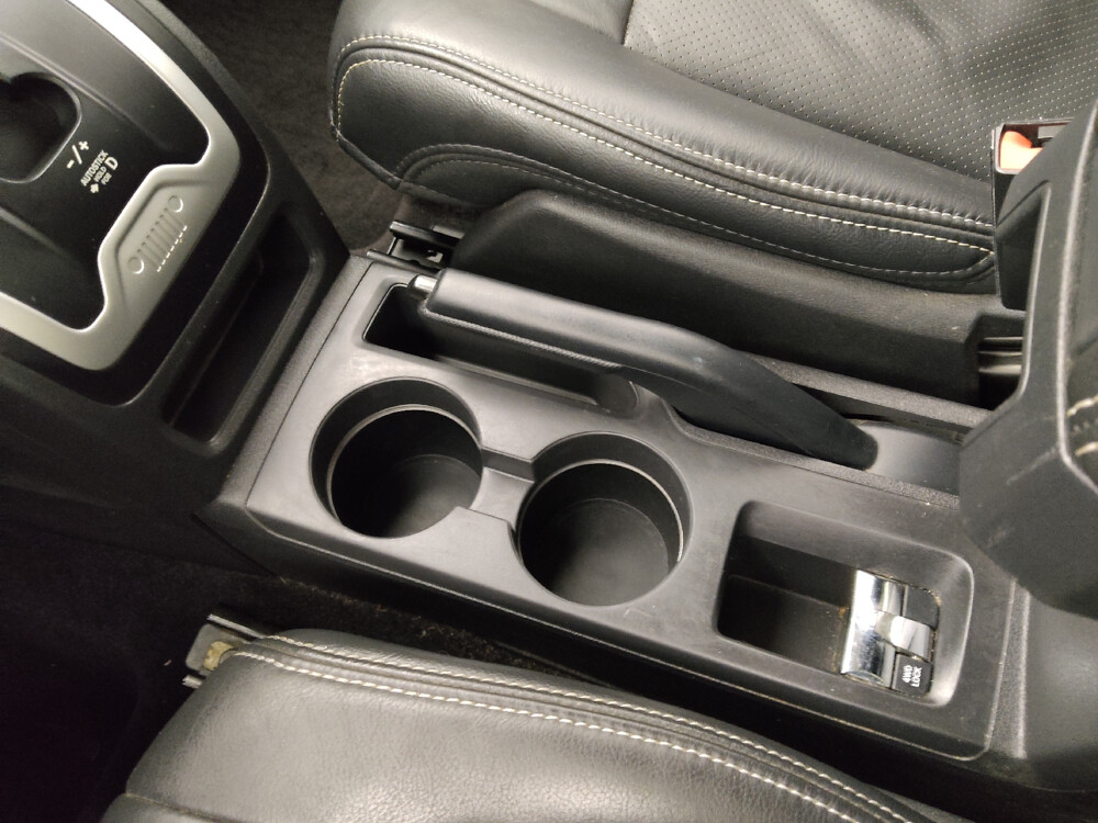 2017 Jeep Compass in St. Louis, MO 63125 - 18121303 26