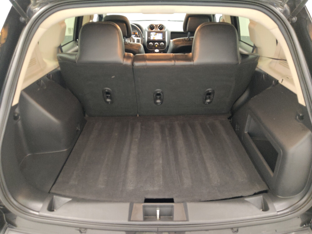 2017 Jeep Compass in St. Louis, MO 63125 - 18121303 29