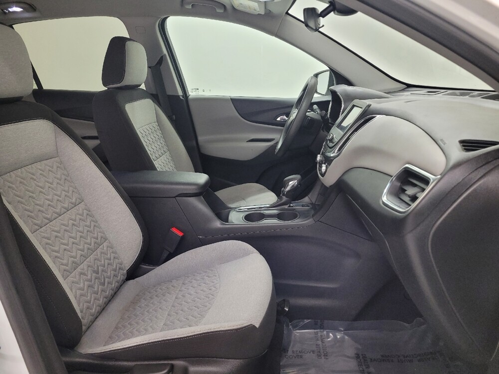 2023 Chevrolet Equinox in St. Louis, MO 63125 - 18121304 21