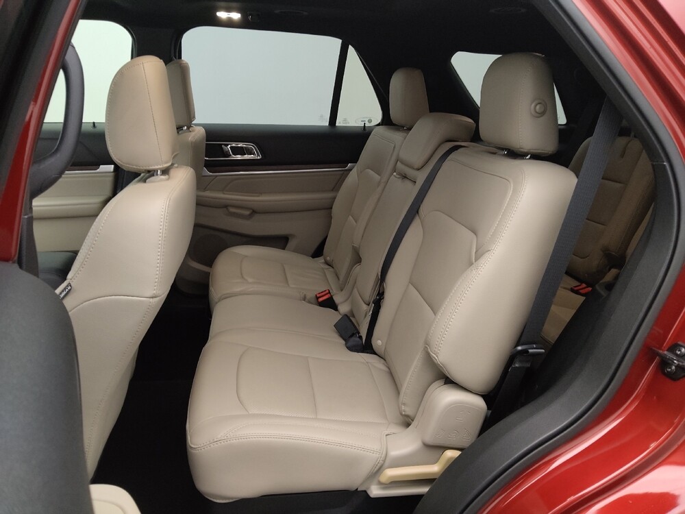 2019 Ford Explorer in Independence, MO 64055 - 18121307 18